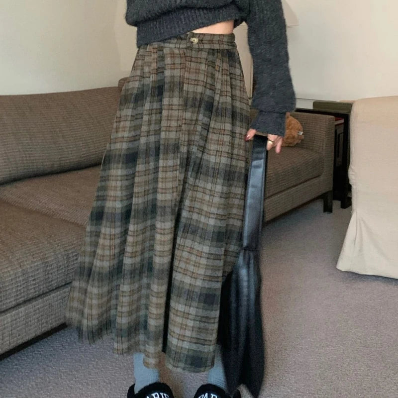 Vintage High-Waisted Checkered Skirt cottagecoreclothes
