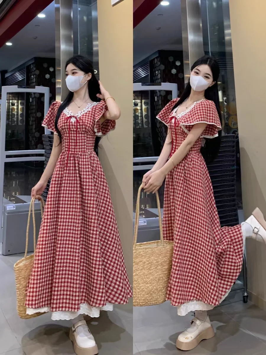 Cottagecore Midi Dress with Lace Collar