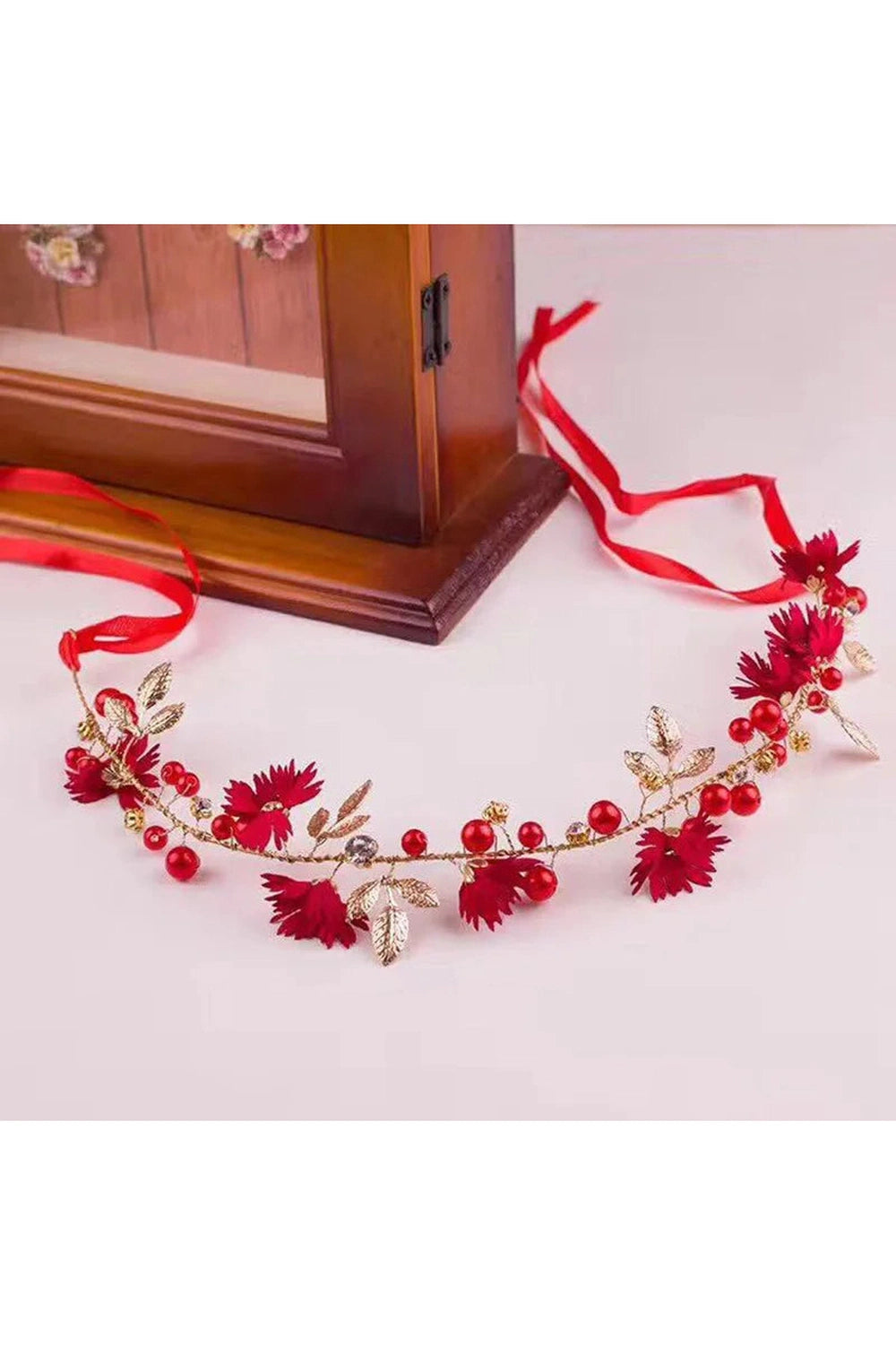 Elegant Bridal Pearl Headband cottagecoreclothes