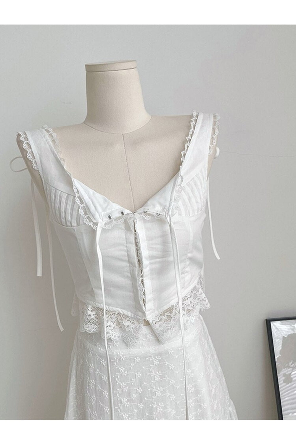 Vintage Lace Patchwork Bow Design Crop Vest cottagecoreclothes