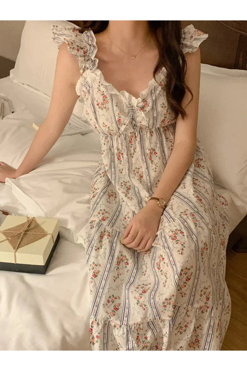 Vintage Lace Trimmed Sleeveless Midi Dress cottagecoreclothes