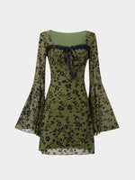 Robe fleurie en maille à manches cloche Fairycore