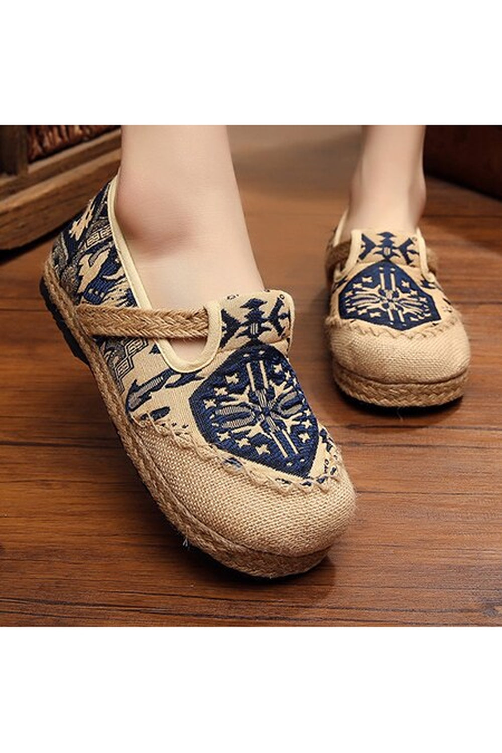 Embroidered Casual Loafers cottagecoreclothes