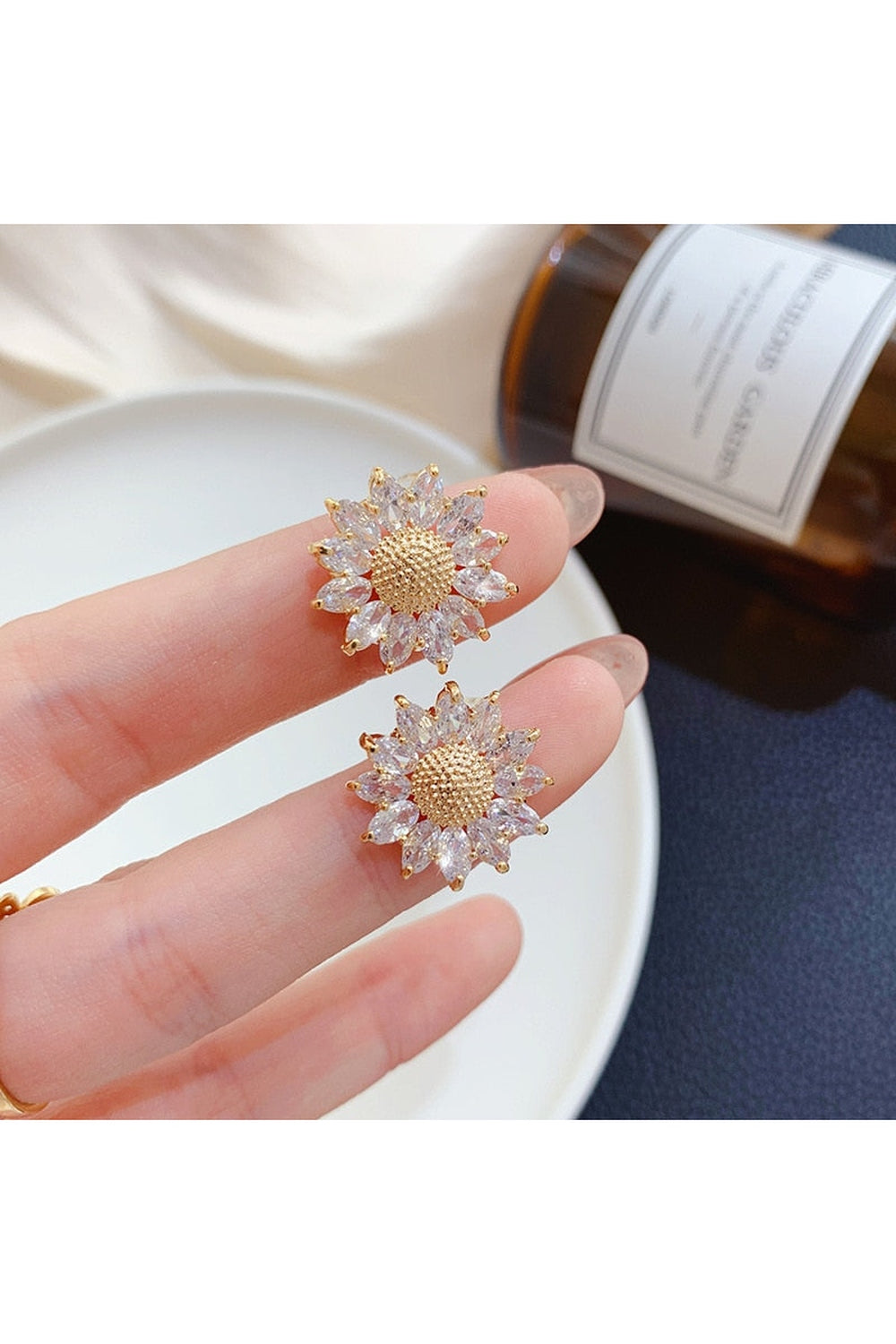 Sparkly Crystal Daisy Flower Earrings cottagecoreclothes