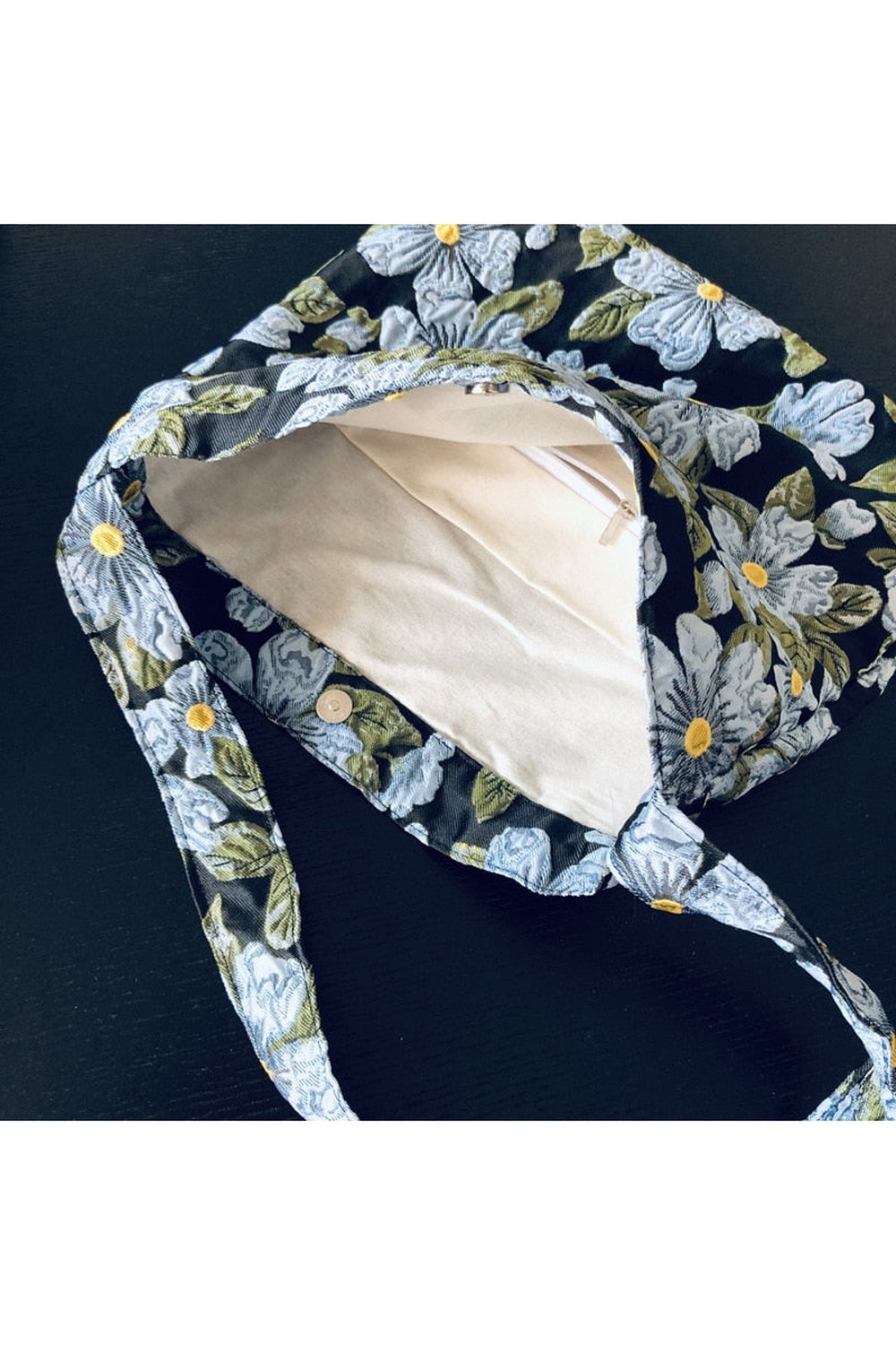 Vintage Jacquard Shopping Bag cottagecoreclothes