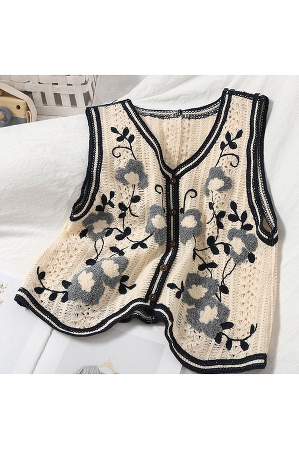 Retro Floral Sleeveless Fall Cardigan cottagecoreclothes