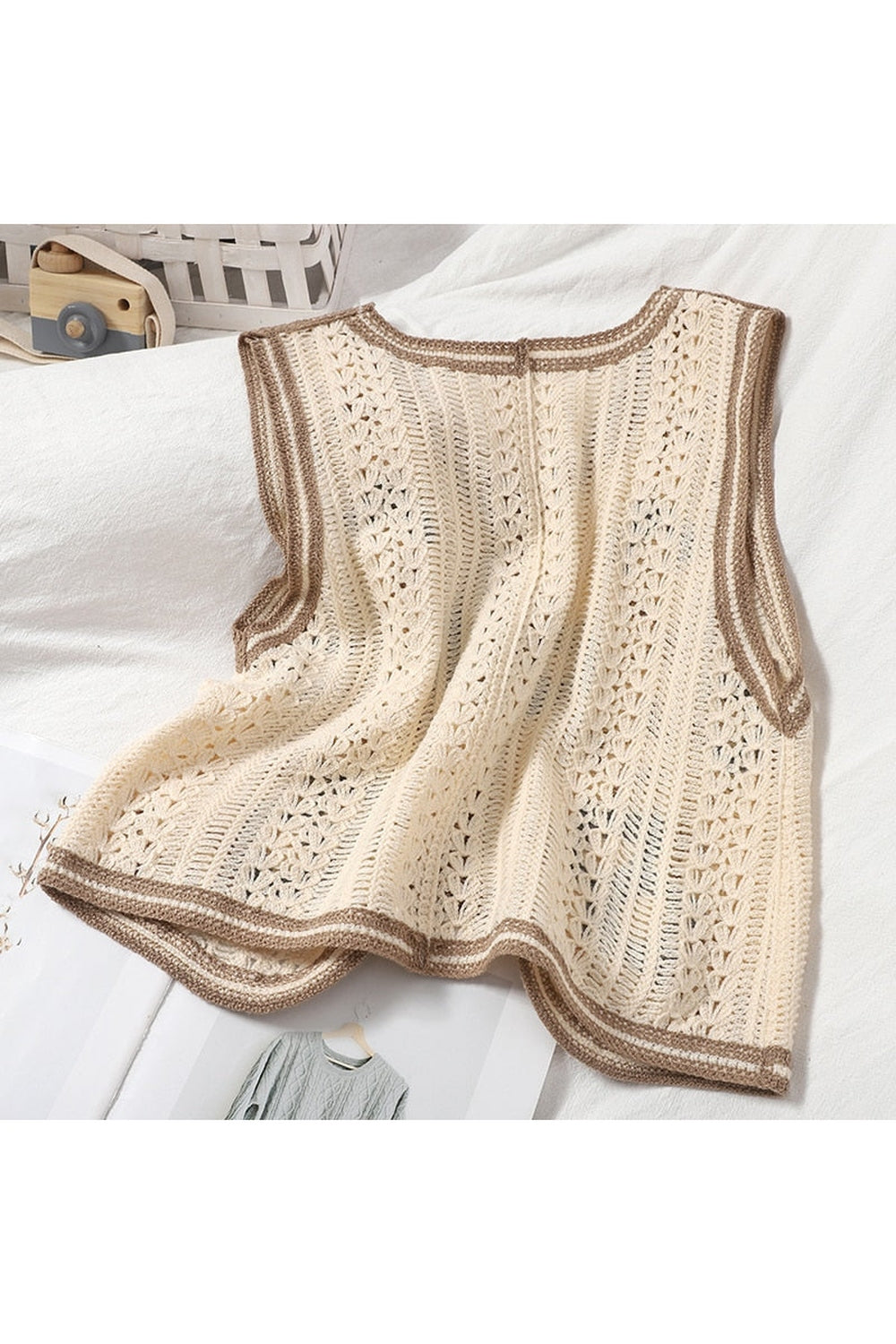 Retro Floral Sleeveless Fall Cardigan cottagecoreclothes