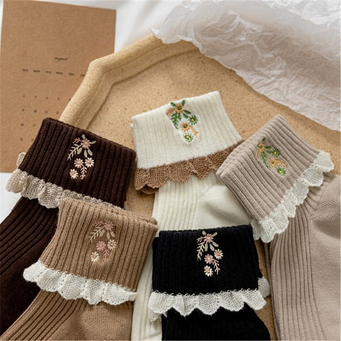 Retro Lace Ruffle Floral Socks