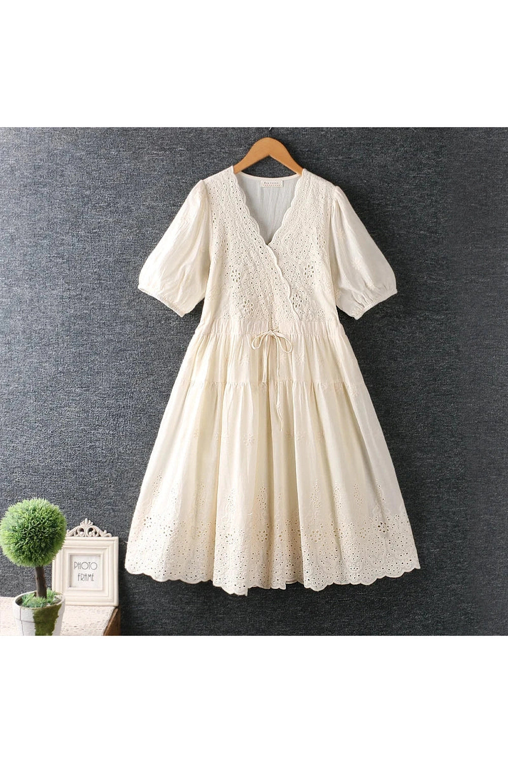 Sweet V-Neck Embroidery Dress