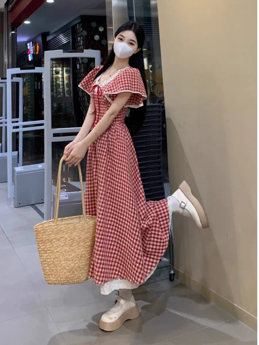 Cottagecore Midi Dress with Lace Collar