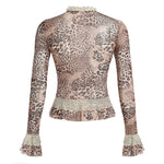 Blusa retrô transparente com estampa de leopardo e manga sino