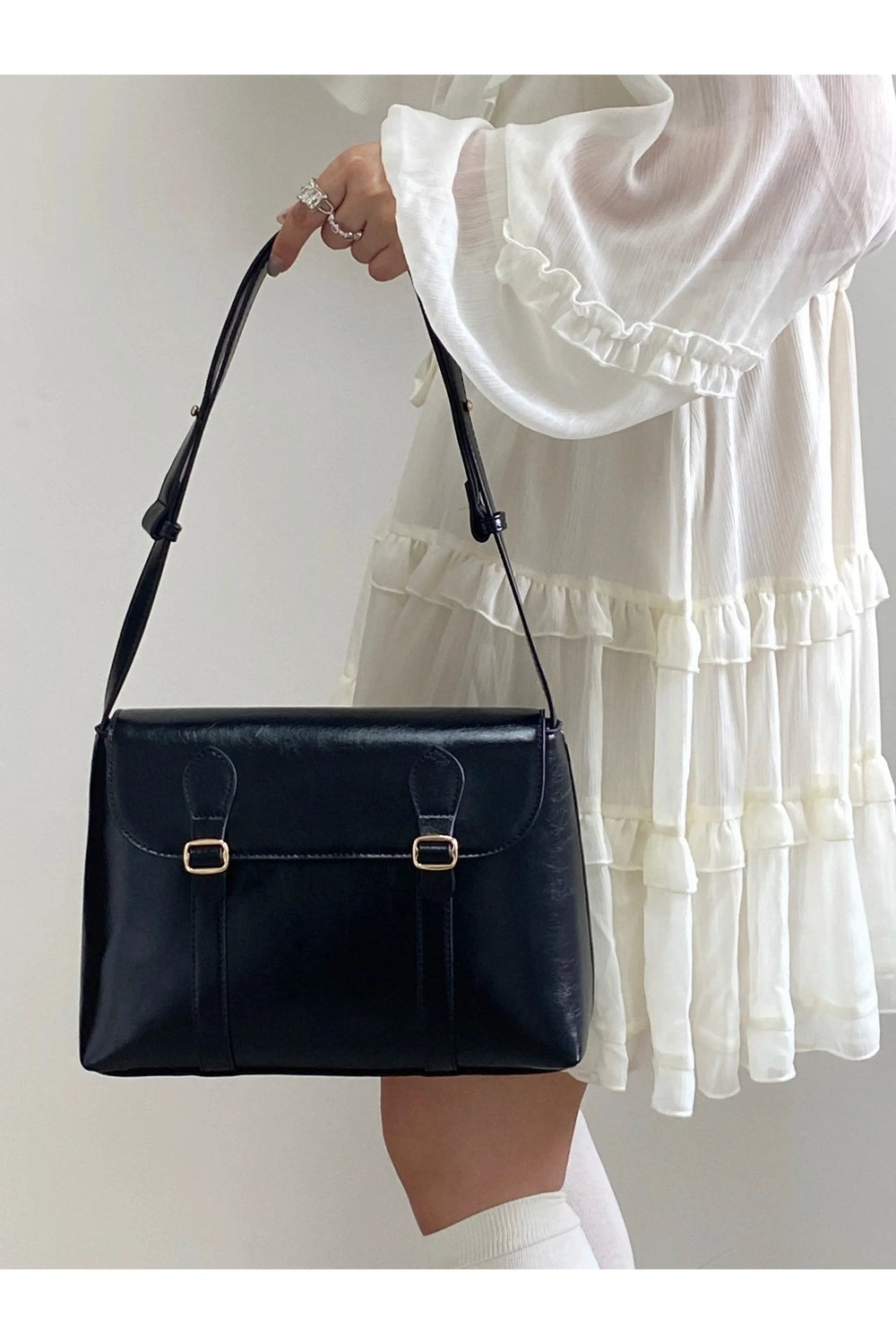 Vintage Elegance Crossbody Bag