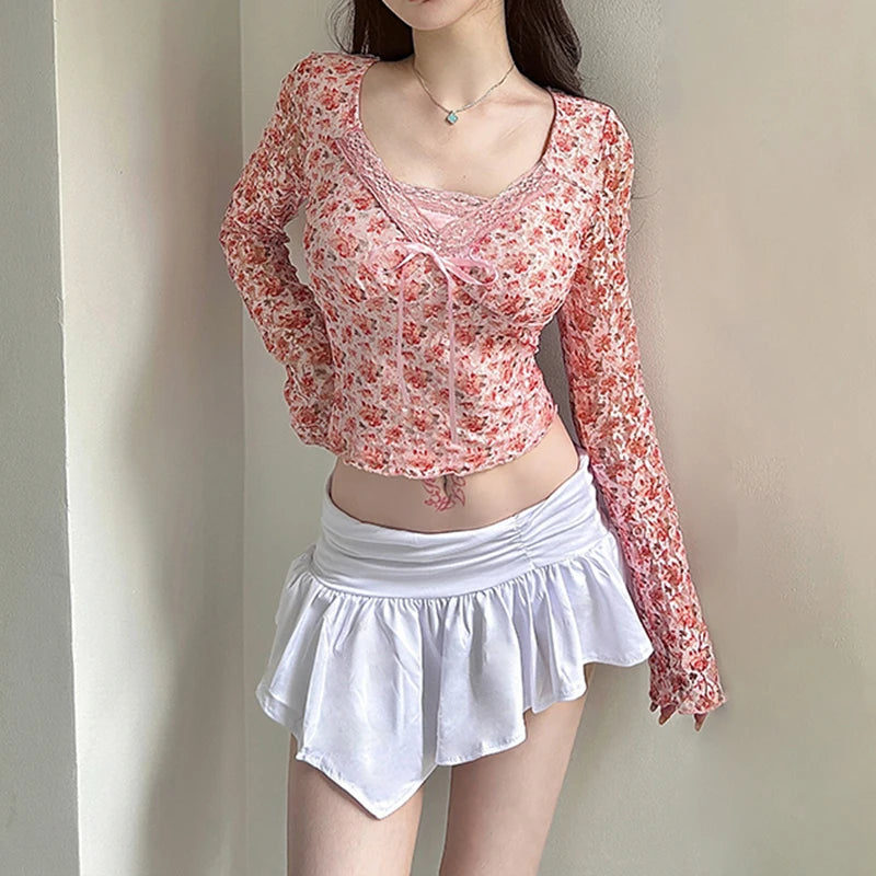 Blusa de manga comprida com estampa de rosas vintage