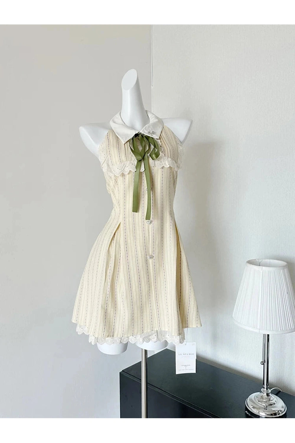 Vintage-Inspired Bowknot A-Line Dress