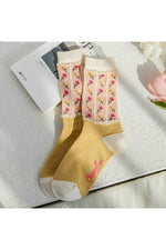 Asymmetric Retro Jacquard Socks