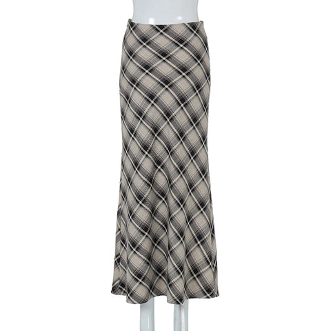 Checkmate Elegance Maxi Skirt