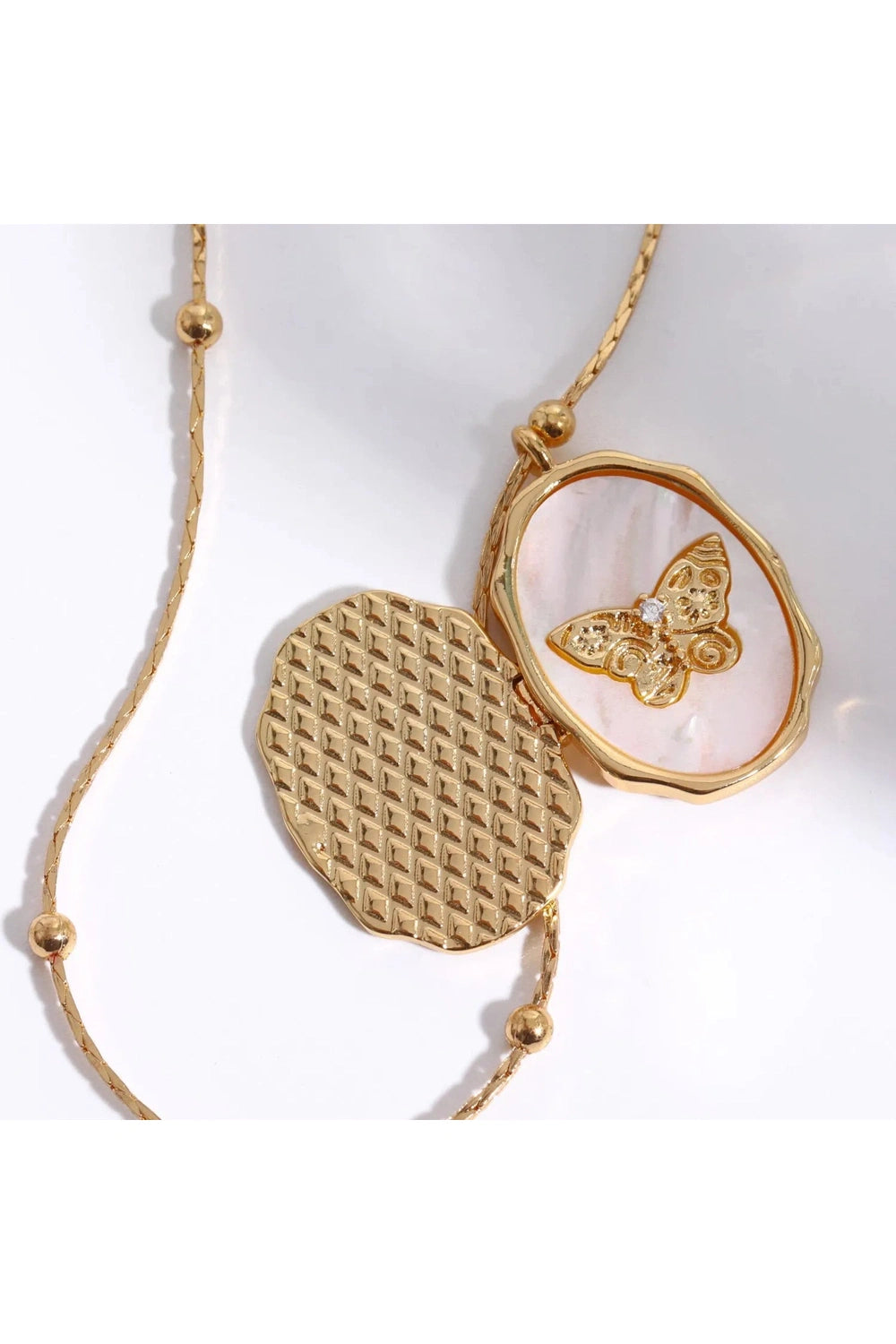Shell Butterfly Pendant Necklace cottagecoreclothes