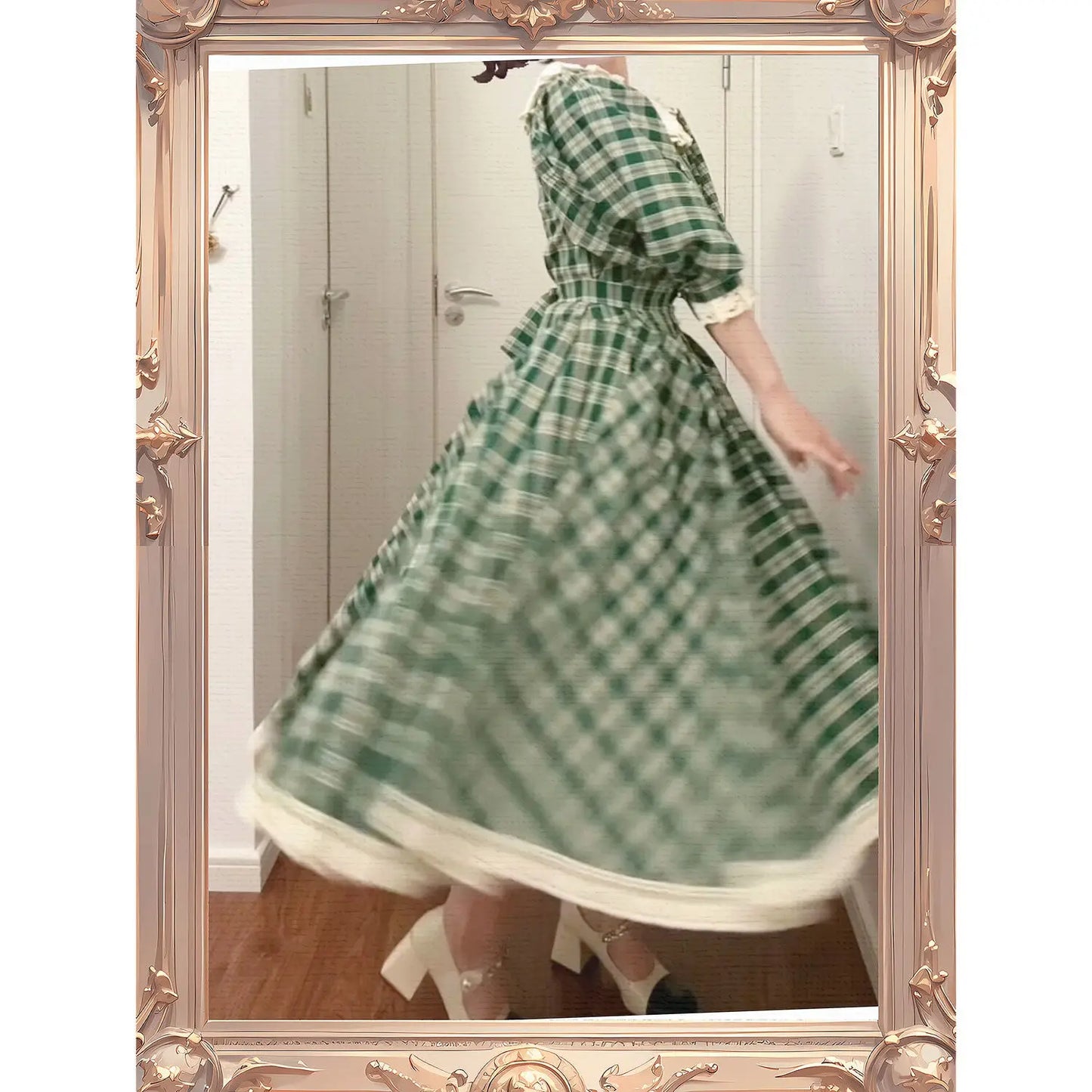 Vintage Aesthetic Maxi Dress in Forest Green