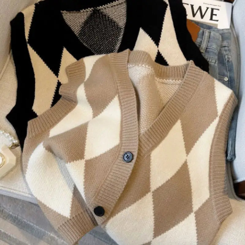 Vintage Argyle Knit Button-Up Vest