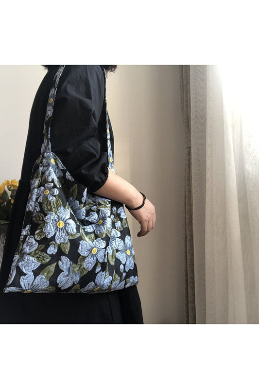 Vintage Jacquard Shopping Bag cottagecoreclothes