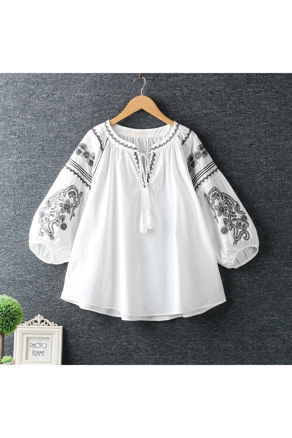 Ethnic Lace-Up Lantern Blouse